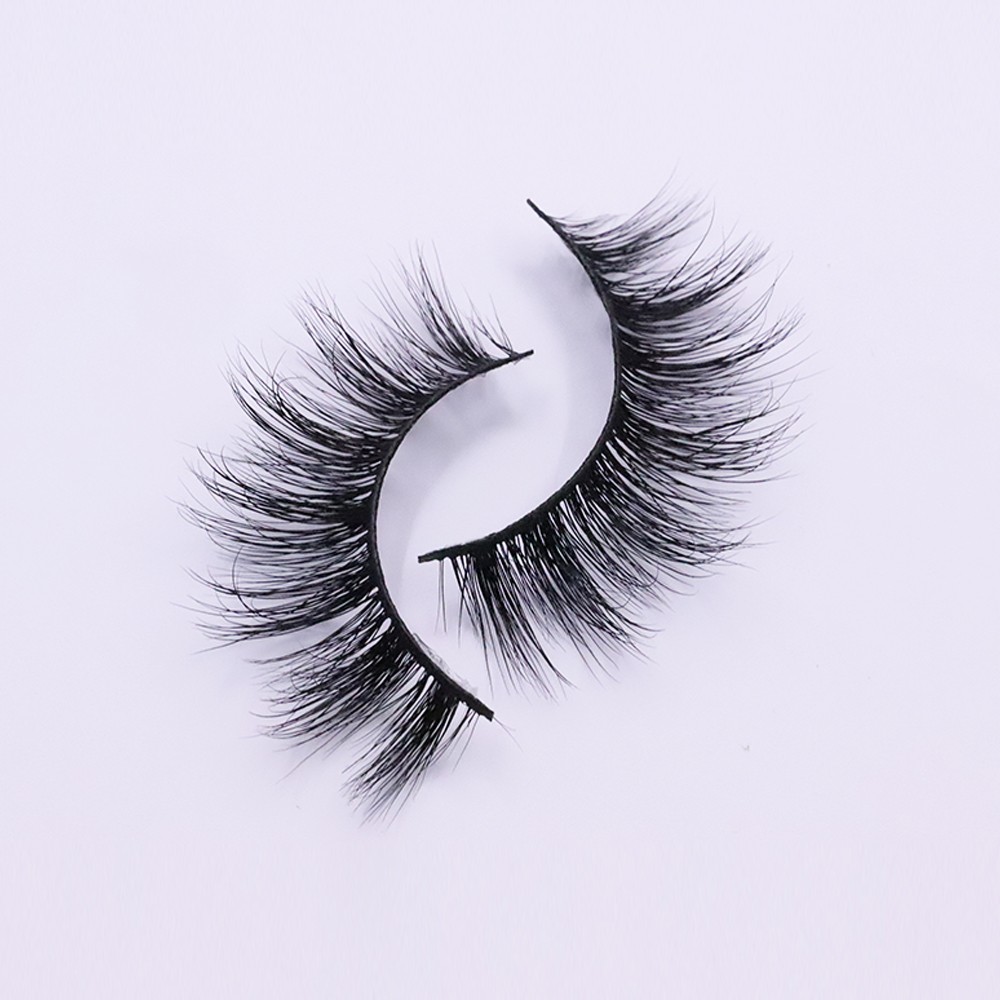 Uyiz eyelashes