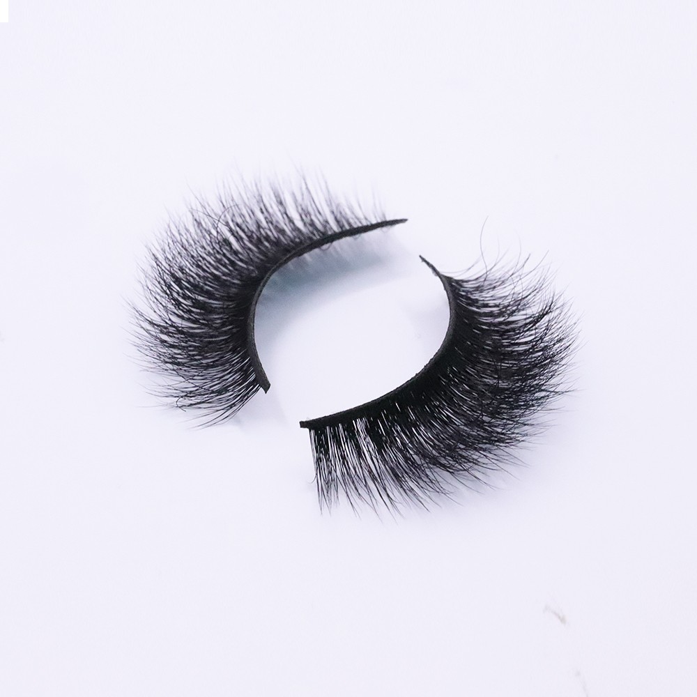 Uyiz eyelashes
