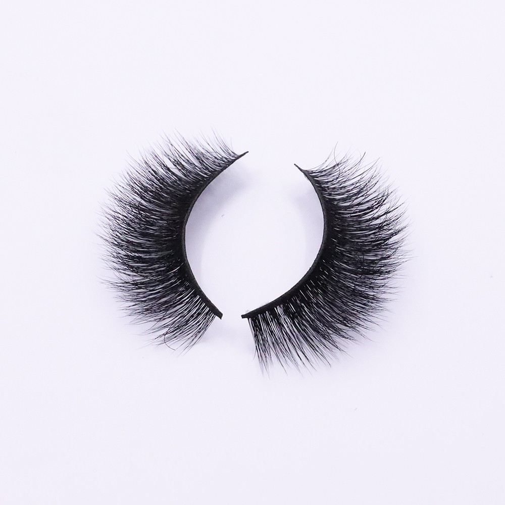 Uyiz eyelashes