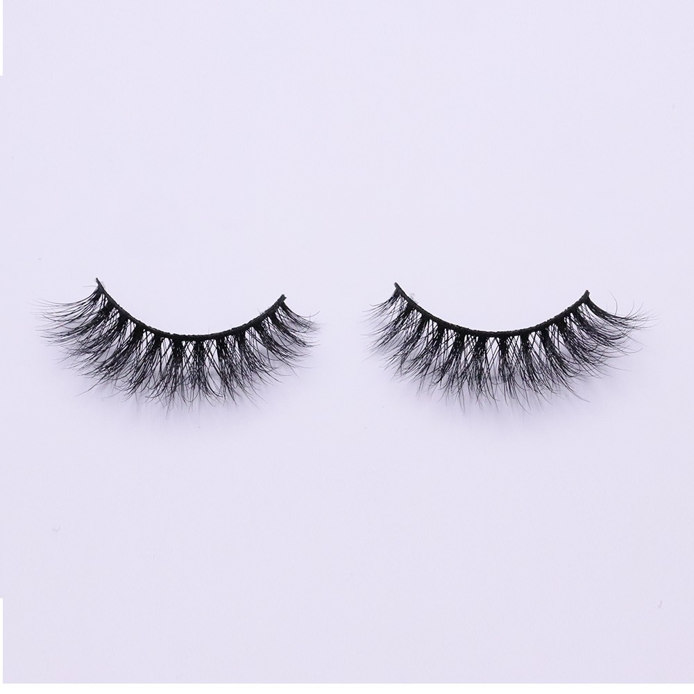 Uyiz eyelashes