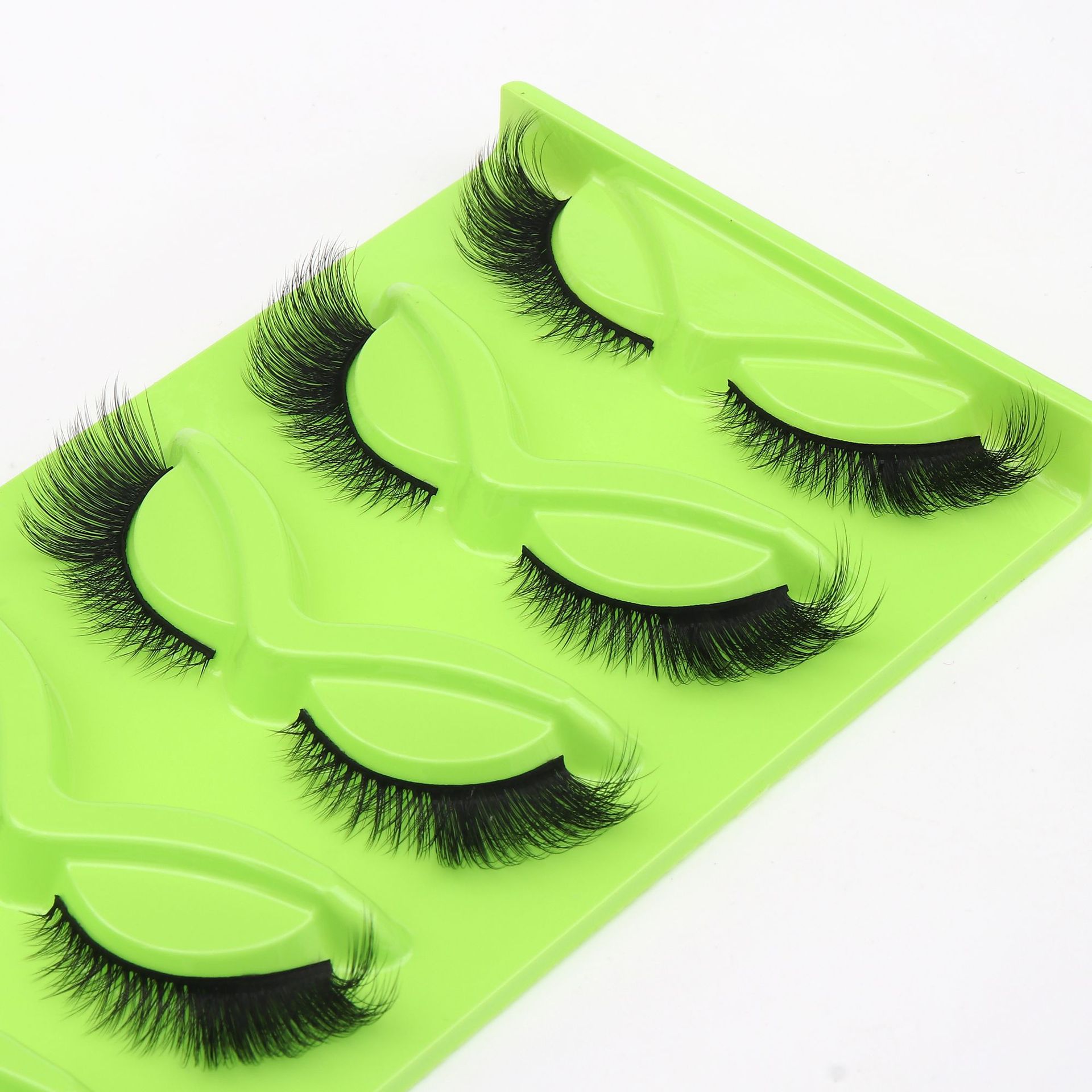 Uyiz eyelashes